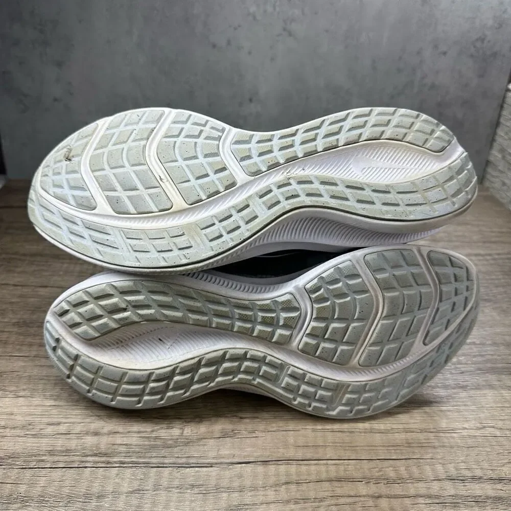 Nike~Women's~Downshifter 11~CW3413-001 Gray‎ Running Shoes~Size 8.5